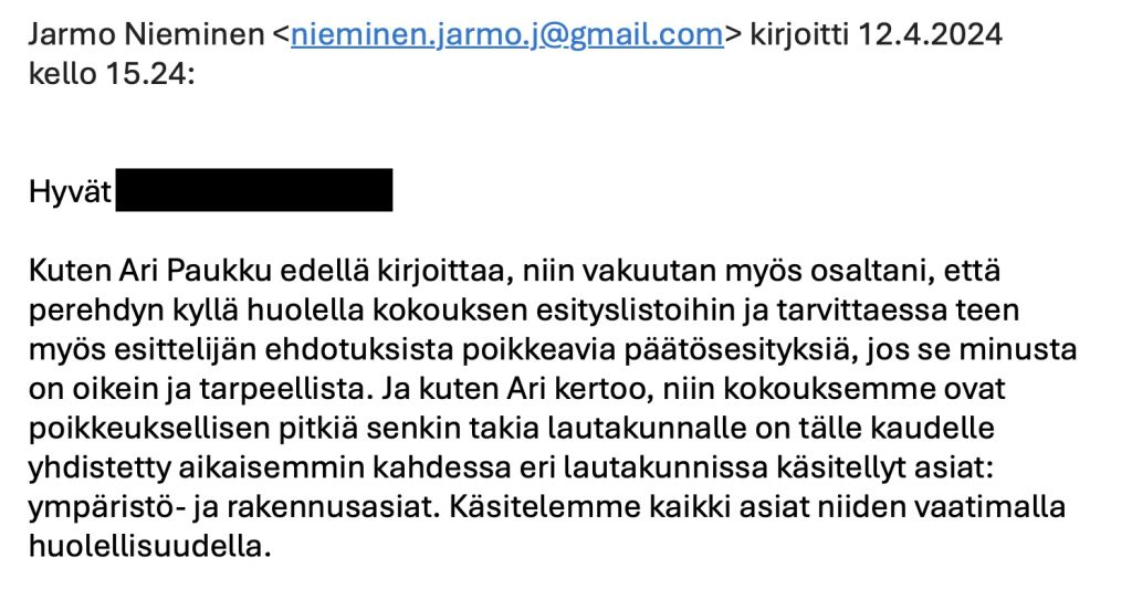 Kokouspalkkiot ja jyvät röörissä?